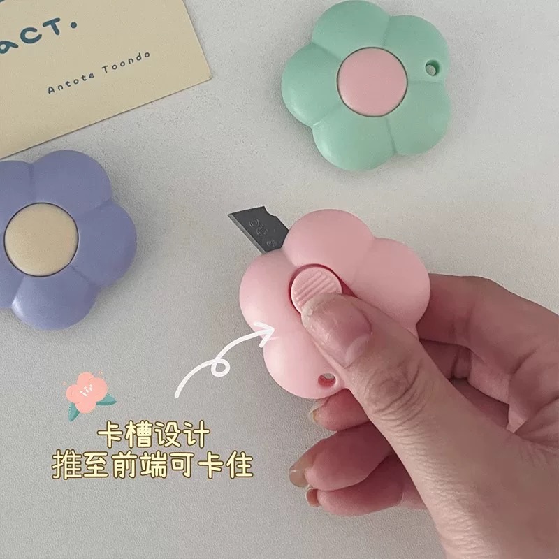 Coltellino Artistico con Motiv - Art Craft Stationery recensione e prezzo